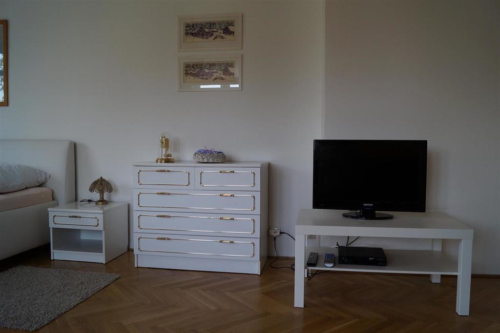 Apartman U Stadionu Broumov Extérieur photo